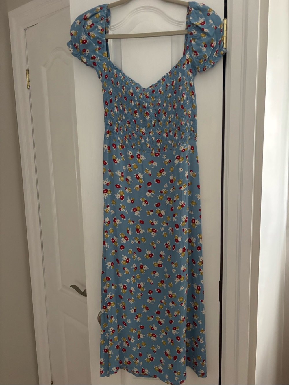 Faithfull the Brand Blue Floral Midi Dress - Picture 2 of 7